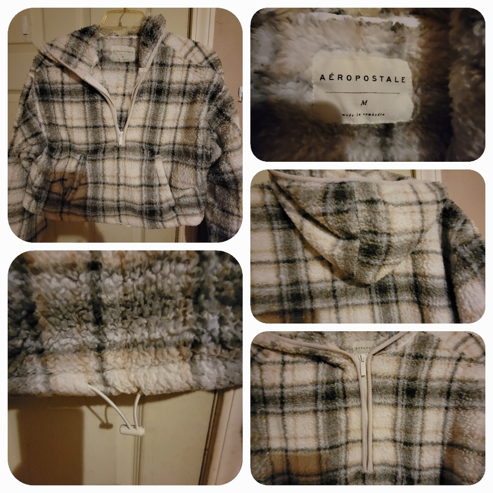 Aeropostale teddy bear 3/4 zip hoodie